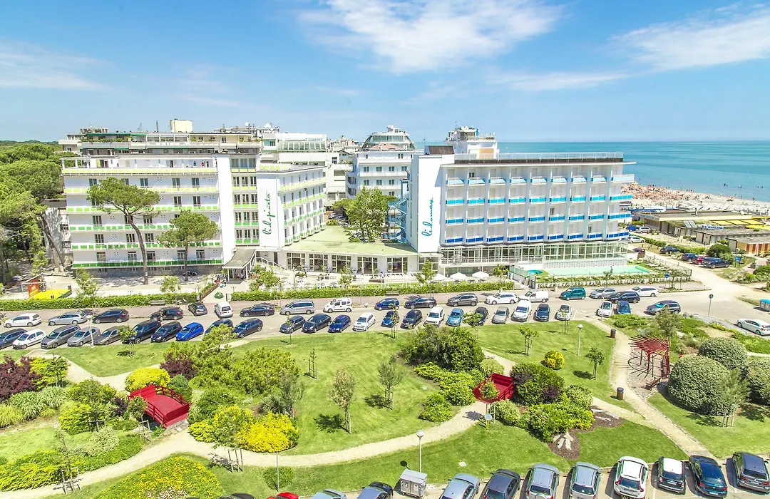 Fabilia Family Resort Milano Marittima-1